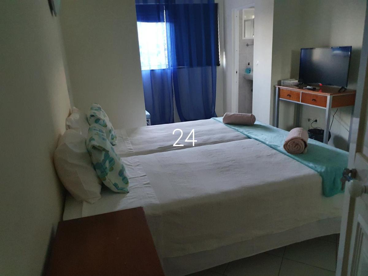 Hospedaria Do Almargem 奎特里拉 外观 照片